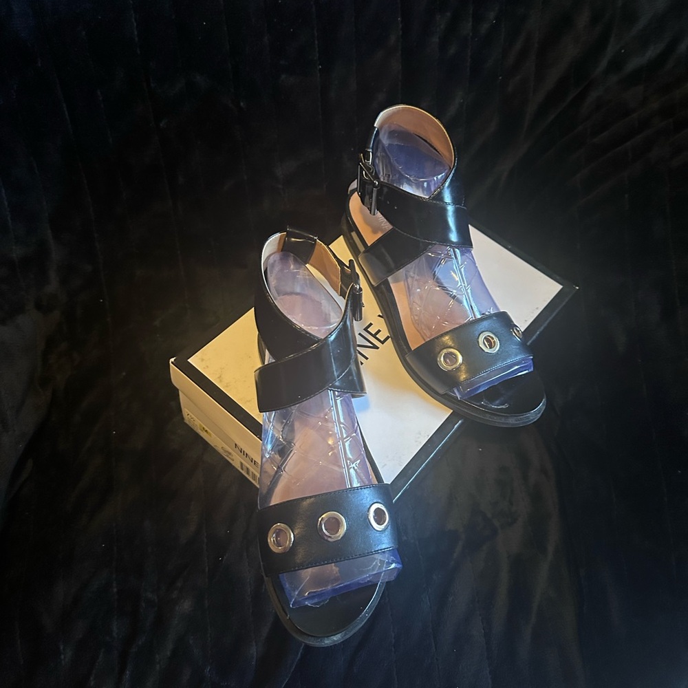 Nine West Malbecs Blk/blk Sandal 7 1/2 like new
